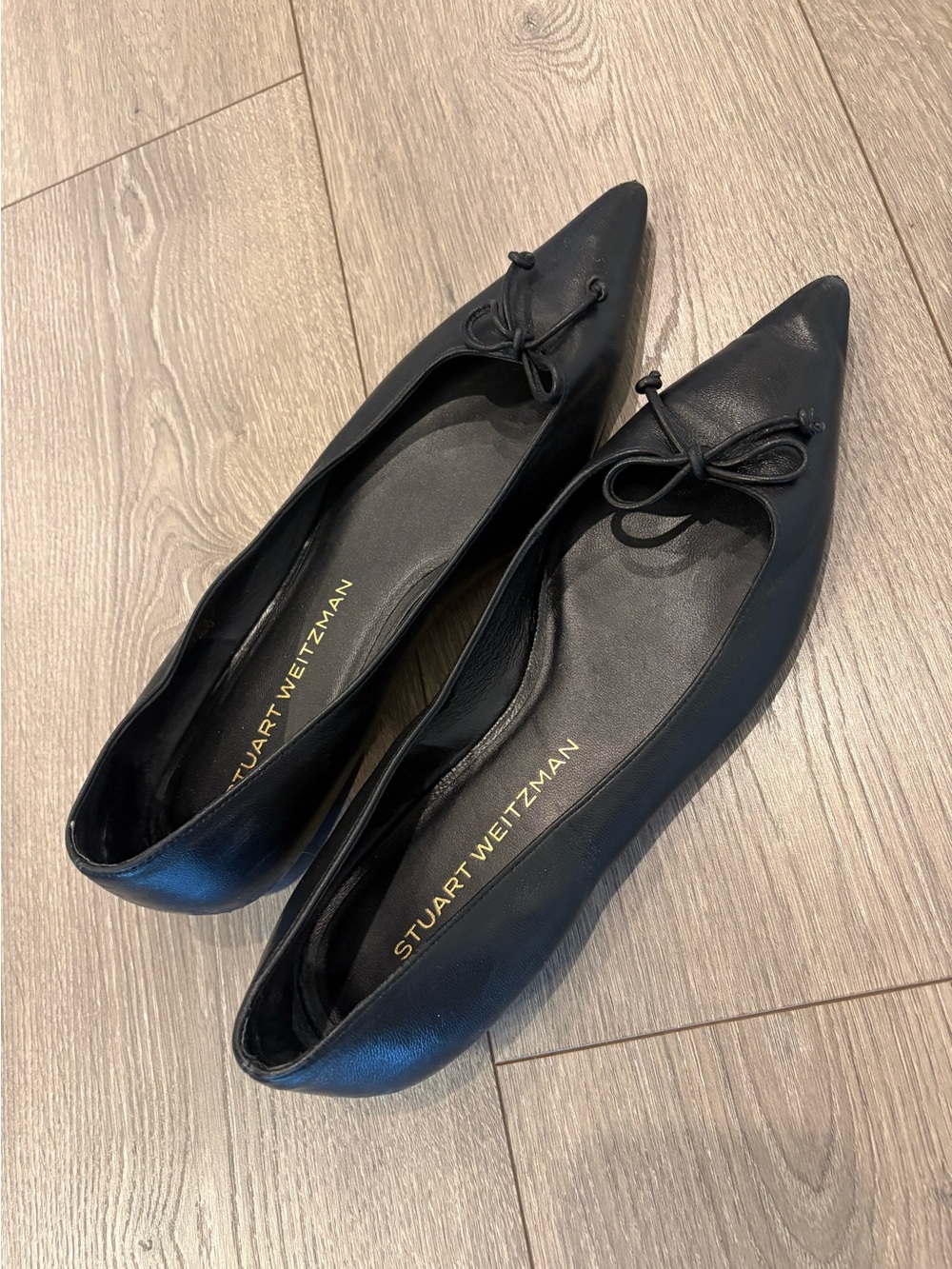 Stuart Weitzman Landon Pointed Toe Ballet Flat Black Leather Size 9